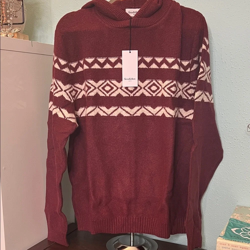 Goodfellow & Co Burgundy Crewneck Sweater